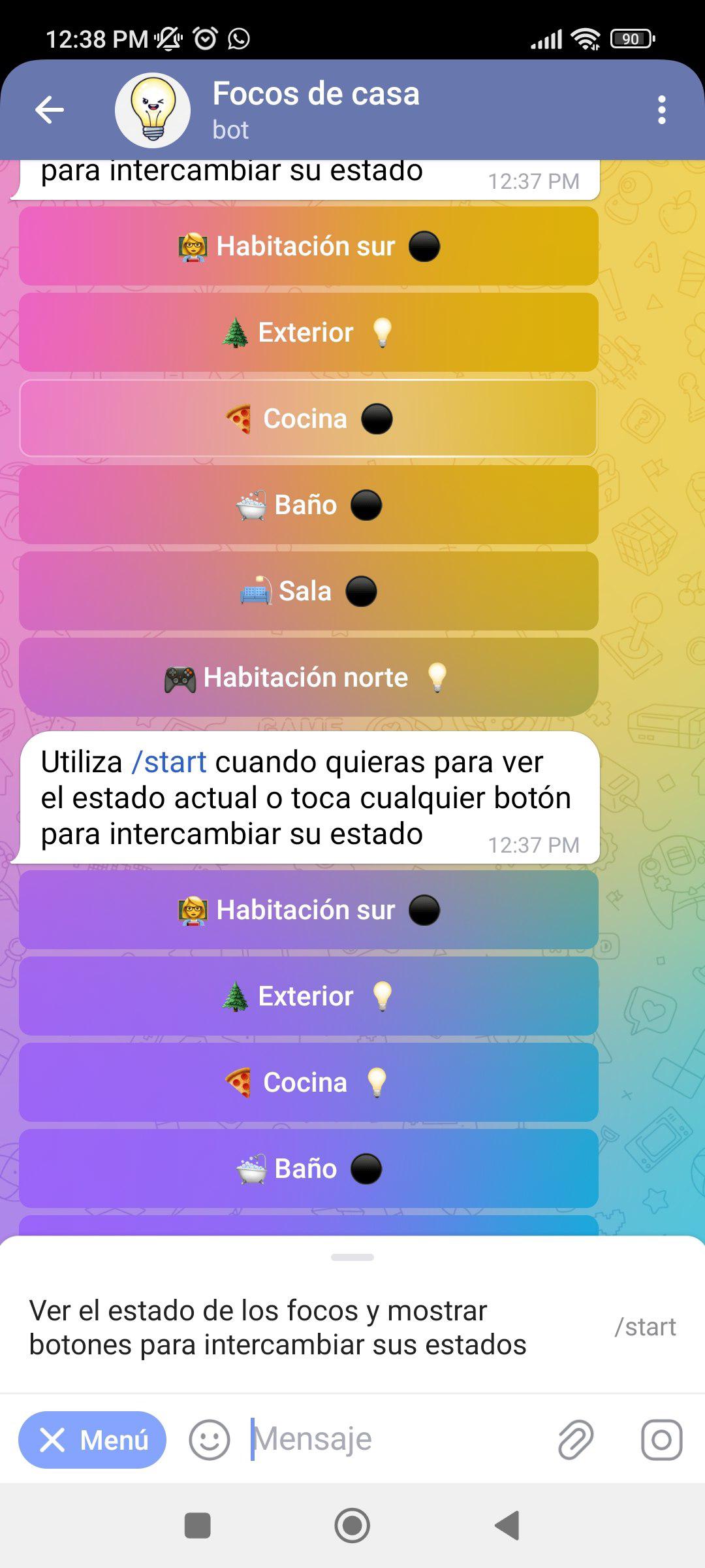 Chat de Telegram con el Bot para controlar varias bombillas usando Raspberry Pi Pico W. Se muestran algunos focos encendidos usando emojis distintos