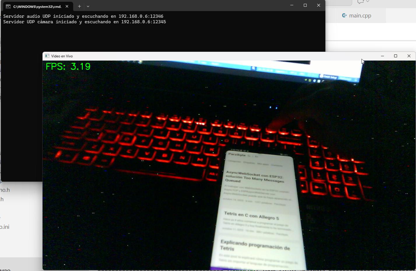 Captura de pantalla donde se aprecia la recepción de video en tiempo real desde la ESP32-CAM usando Python y UDP. El audio también se está recibiendo